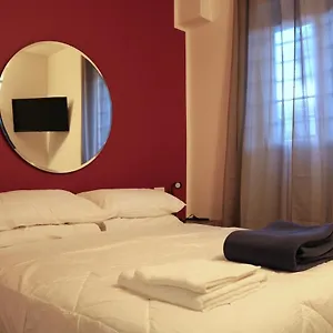 https://central-station-milano-room-4.it-lombardy.com